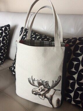 Tote Bag Canada Custom Made, Deer Moose or Bear Embroidery